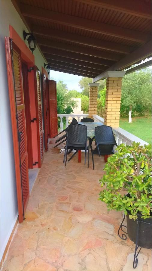 Yannis 1 Apartment Roda (Corfu)