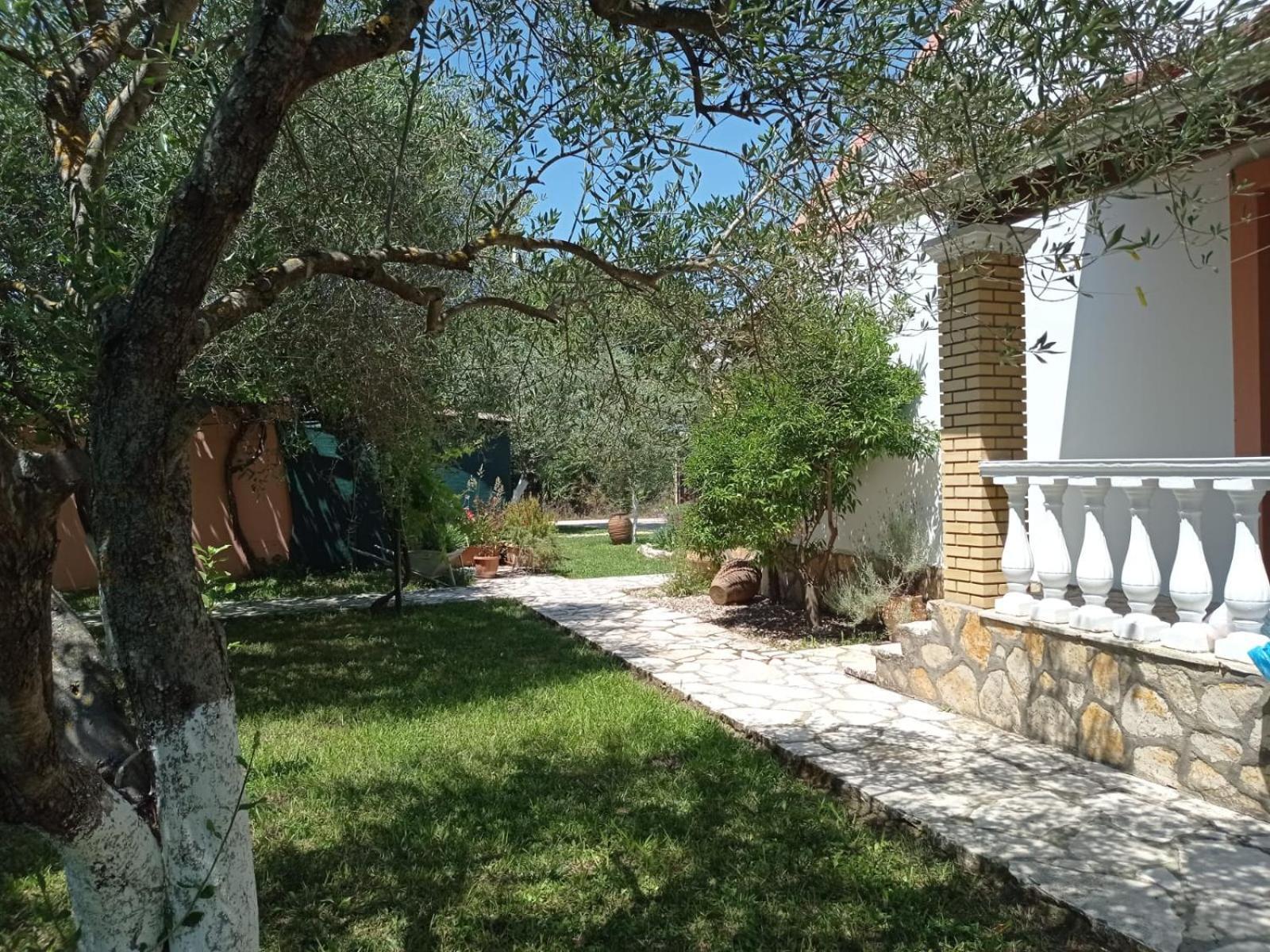 Yannis 1 Apartment Roda (Corfu)